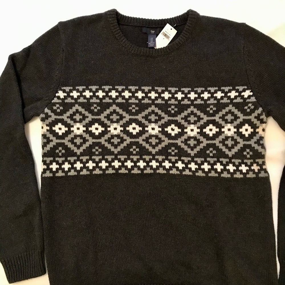 NWT GAP sweater